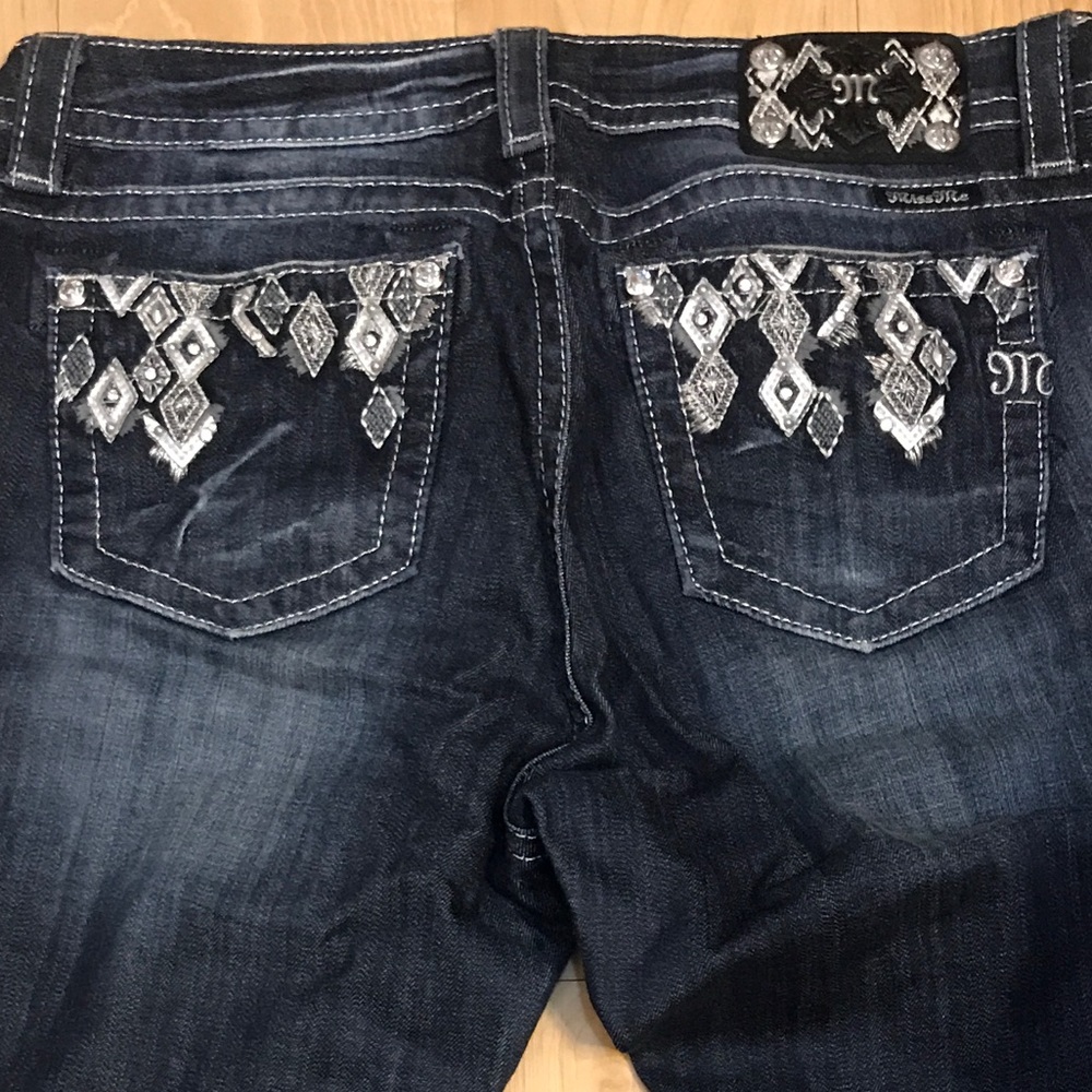 Miss me Woman's capris